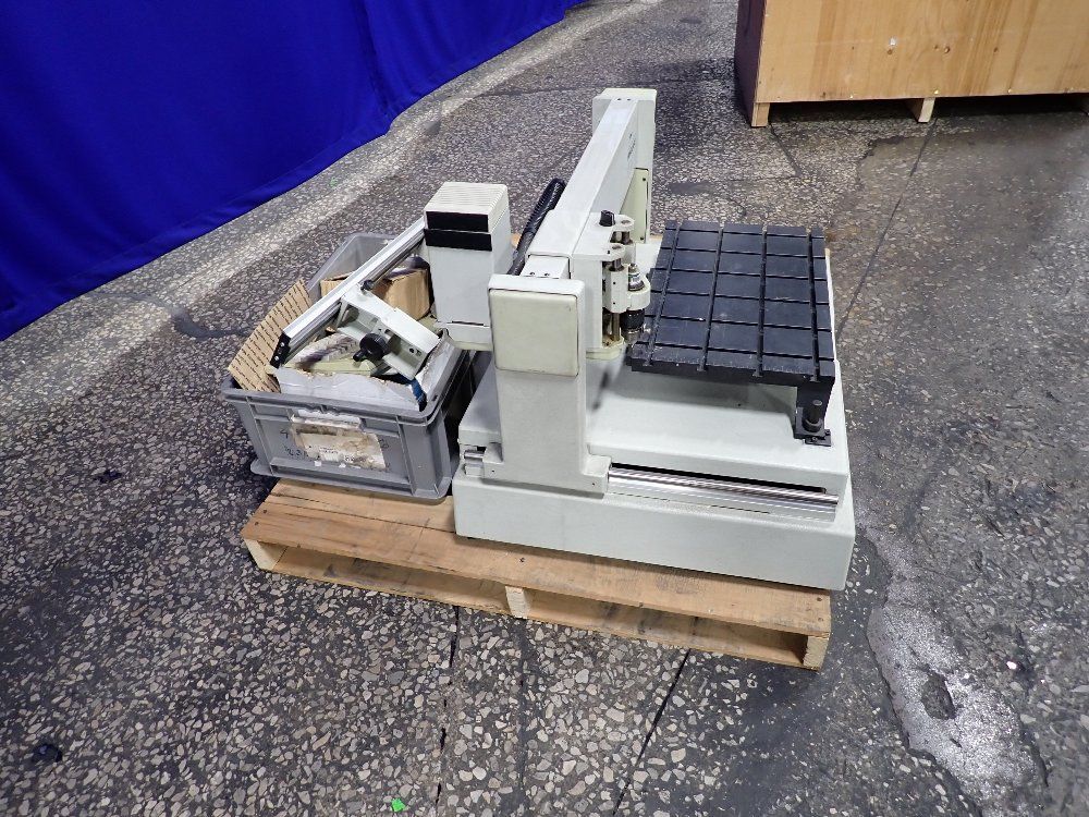 Hermes Vanguard 7000 Engraving Machine