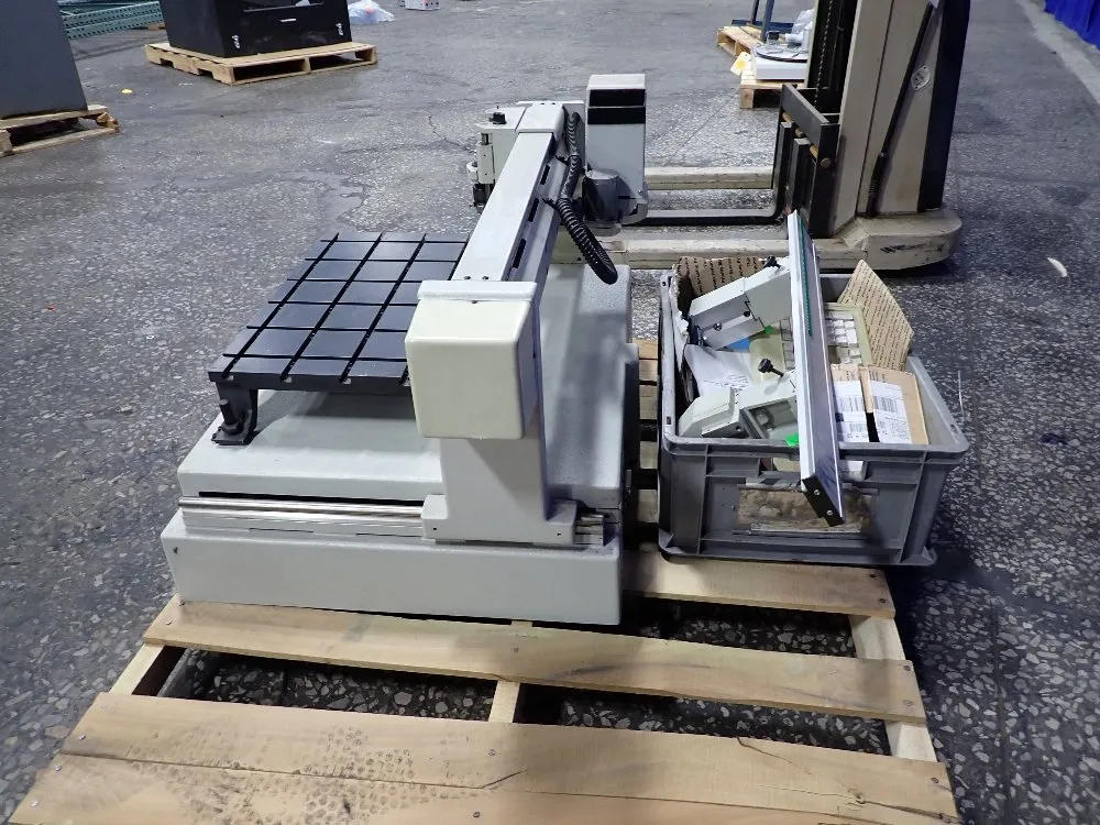 Hermes Vanguard 7000 Engraving Machine