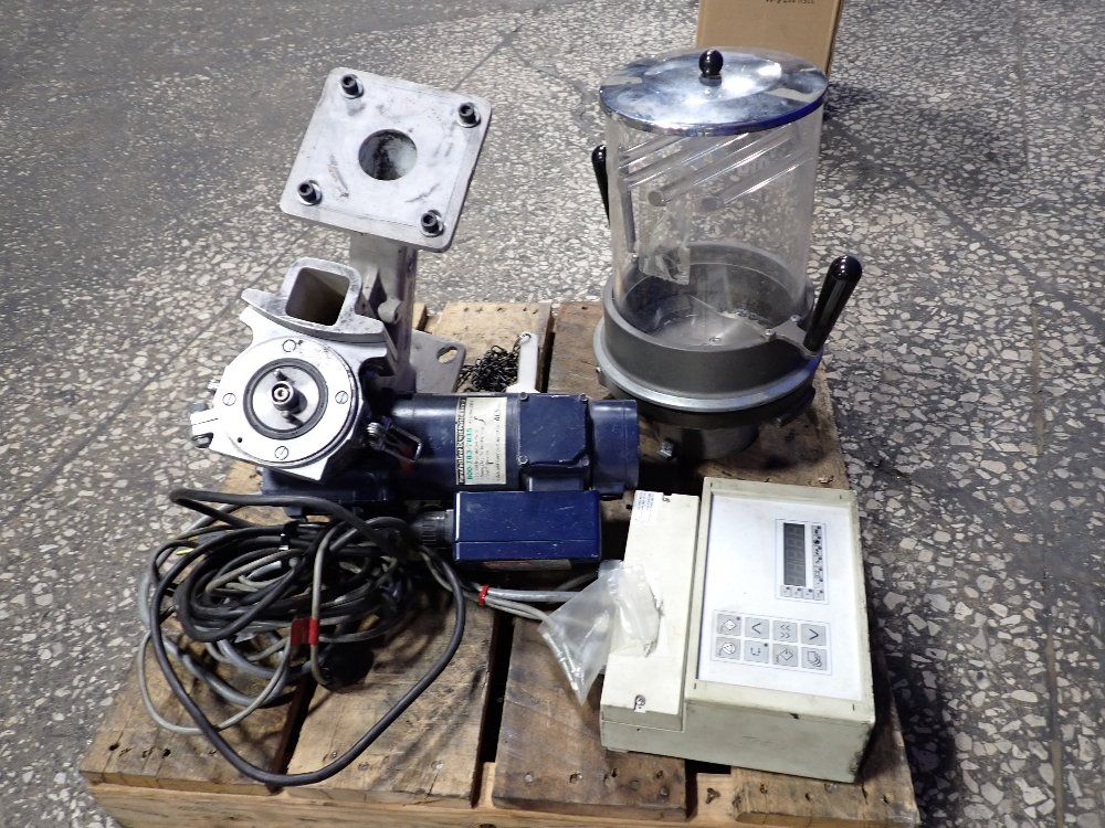 Colortronic Color Blending Device