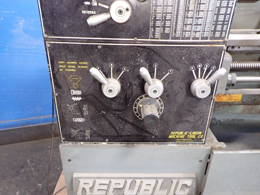 Republic Republic Gap Bed Lathe