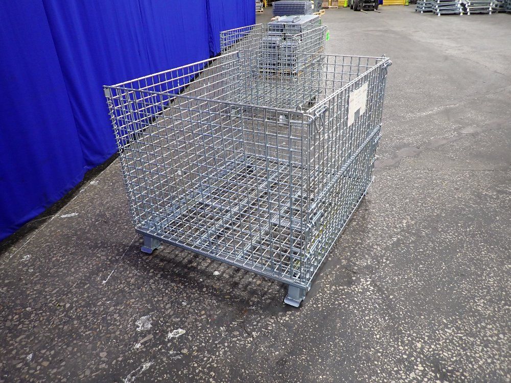  Collapsible Wire Baskets