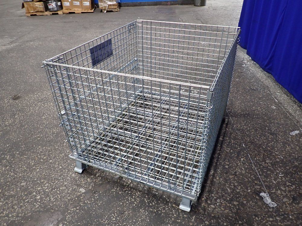  Collapsible Wire Baskets