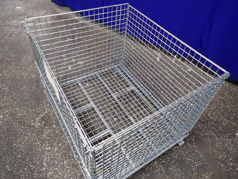  Collapsible Wire Baskets