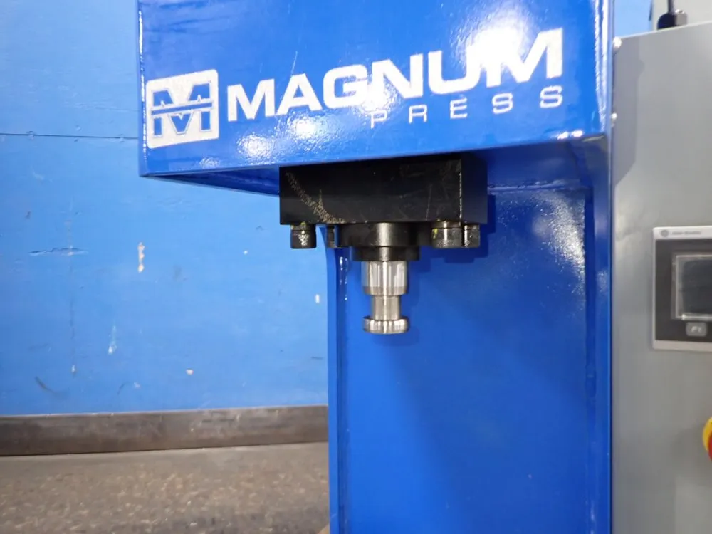 Magnum 2019 Magnum Mcb4a Bench Top Press