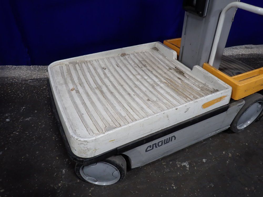Crown Crown Wav50118 Man Lift