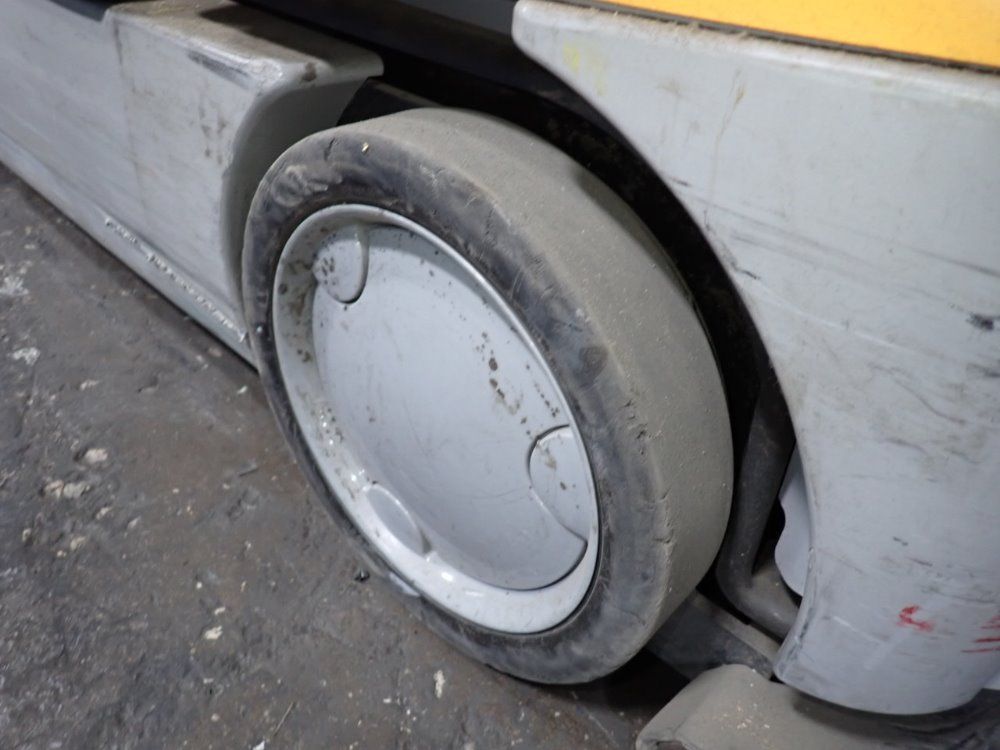 Crown Crown Wav50118 Man Lift
