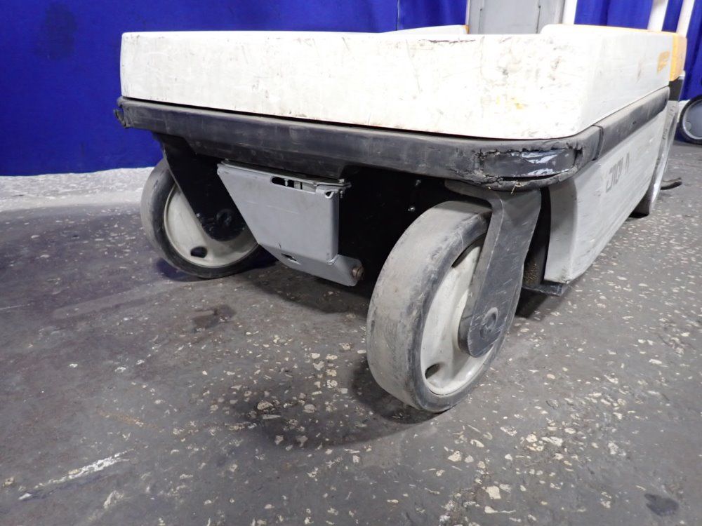 Crown Crown Wav50118 Man Lift