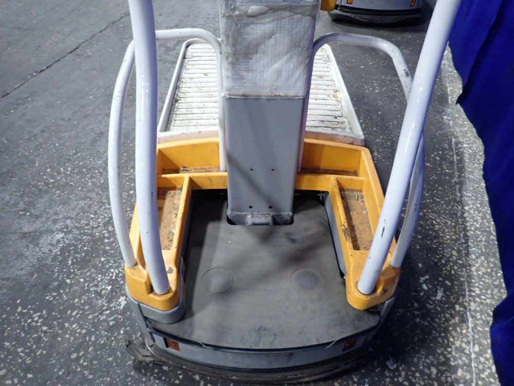 Crown Crown Wav50118 Man Lift