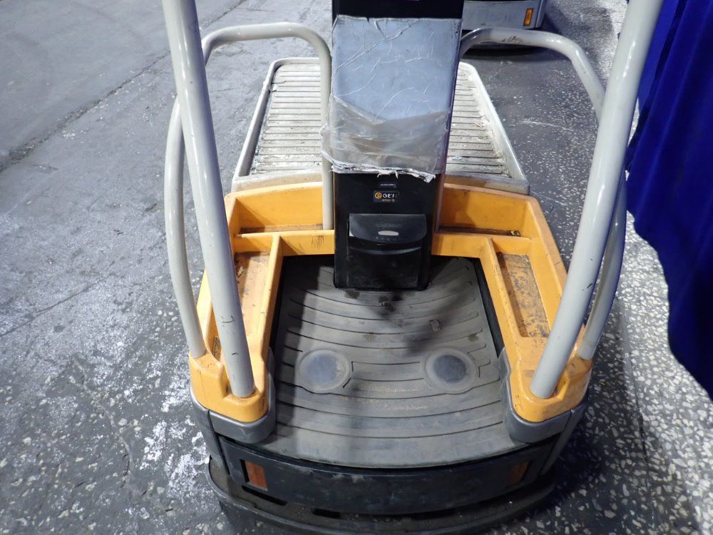 Crown Crown Wav50118 Man Lift