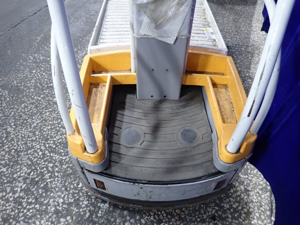 Crown Crown Wav50118 Man Lift
