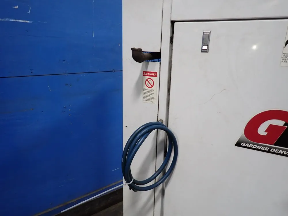 Gardner Denver 2000 Gardner Denver Efc99a Air Compressor