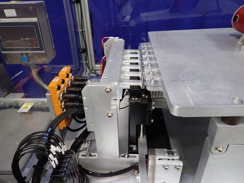 Quickpouch Quickpouch Qpv20 Acs Vertical Air Pouch Machine 