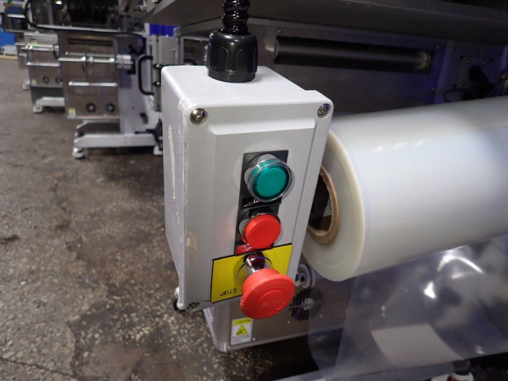Quickpouch Quickpouch Qpv20 Acs Vertical Air Pouch Machine 