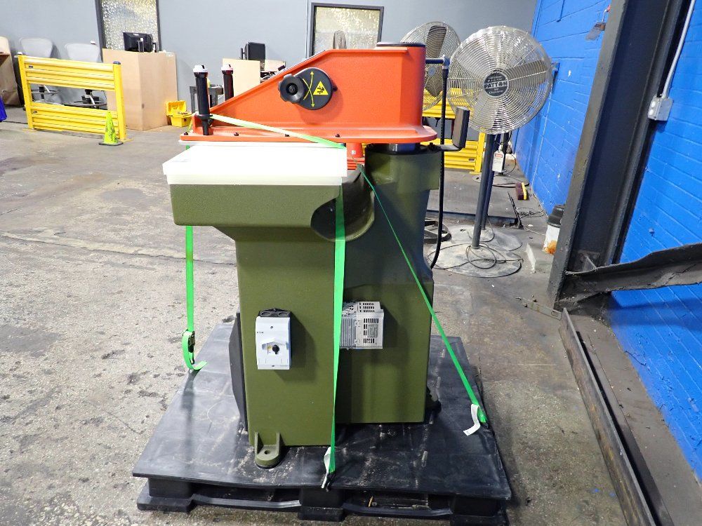 Atom 2021 Atom Se 20c Clicker Press