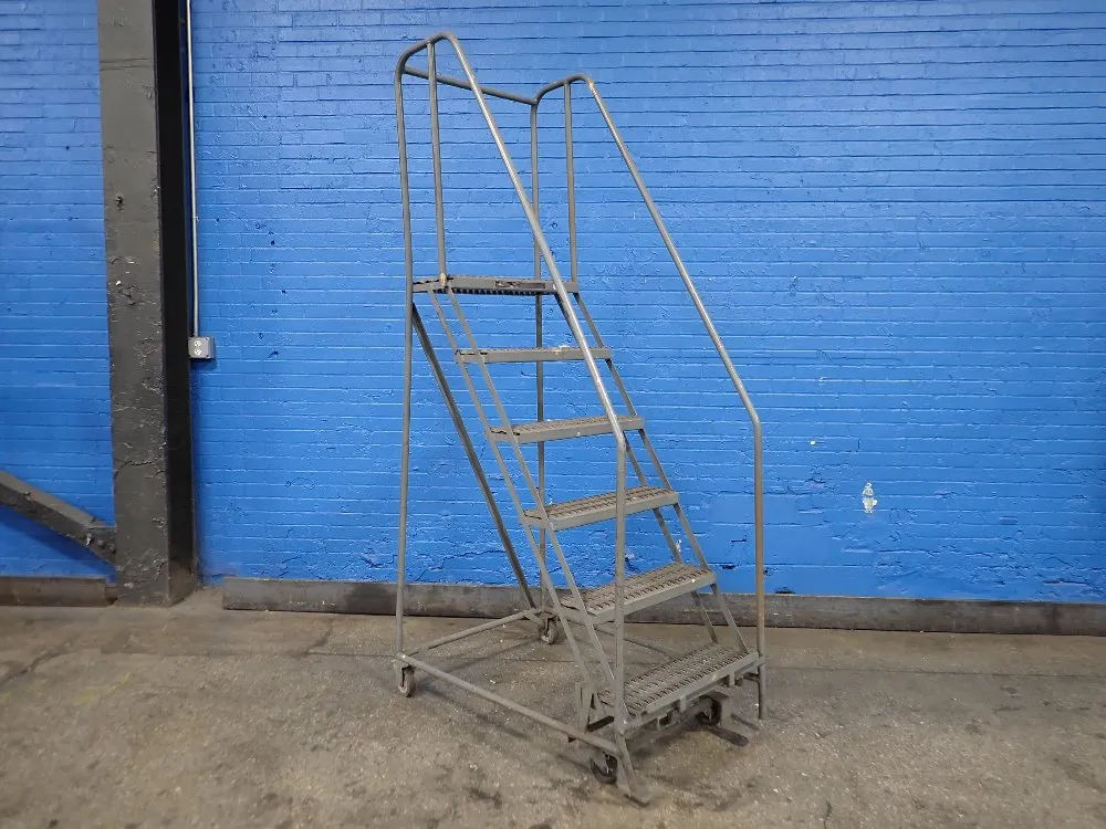 PORTABLE STAIRS