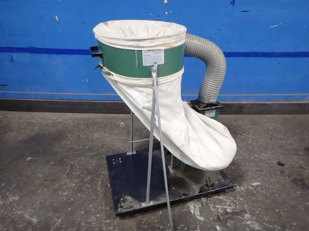 DUST COLLECTOR