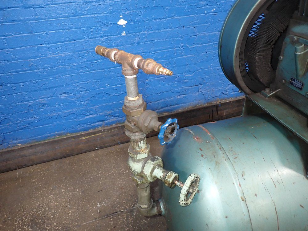  Air Compressor