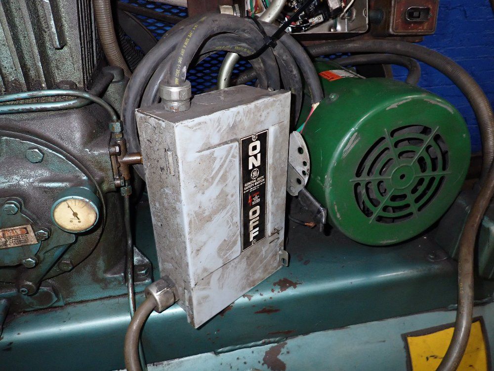  Air Compressor