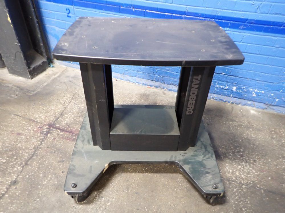 Tandberg Cart