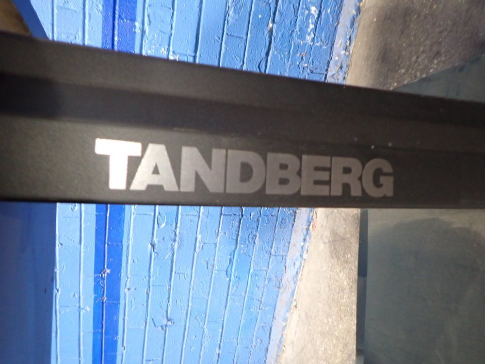 Tandberg Cart