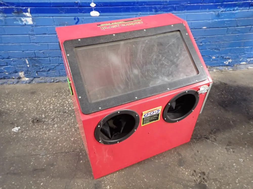 BLAST CABINET