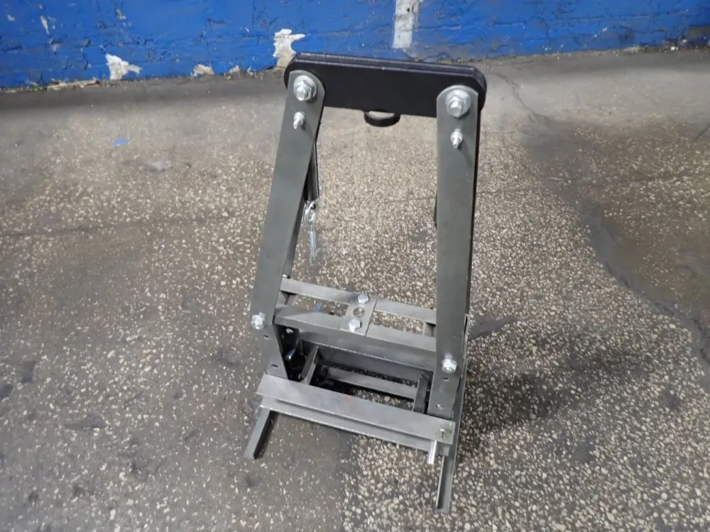 PRESS FRAME