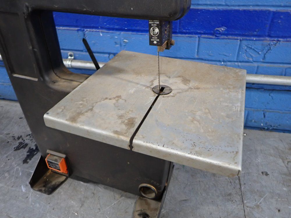 Black  Decker Vertical Band Saw