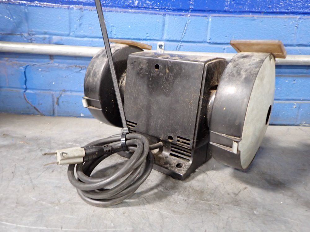 Black  Decker Bench Grinder