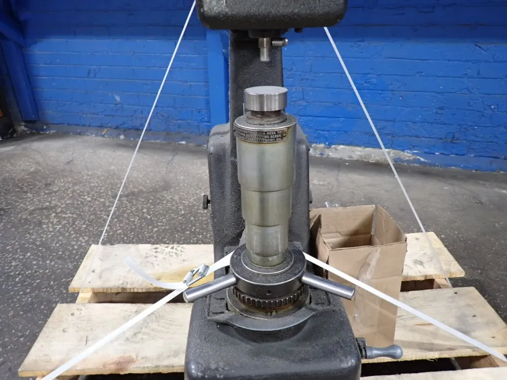 Rockwell Hardness Tester