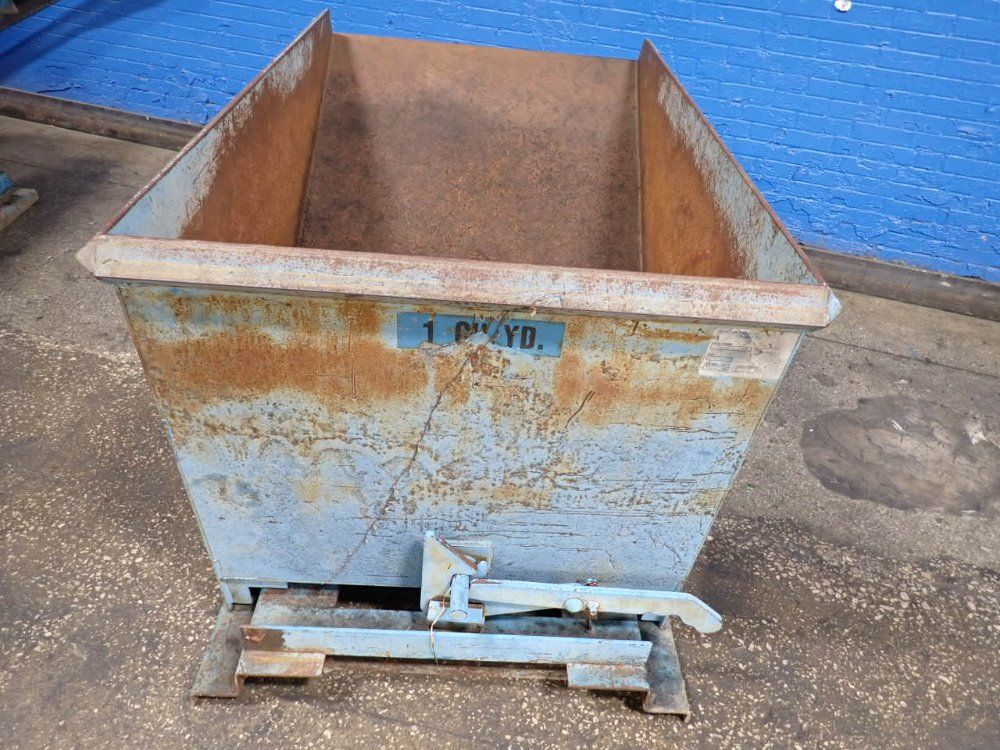 Marathon Industrial Self Dumping Hopper