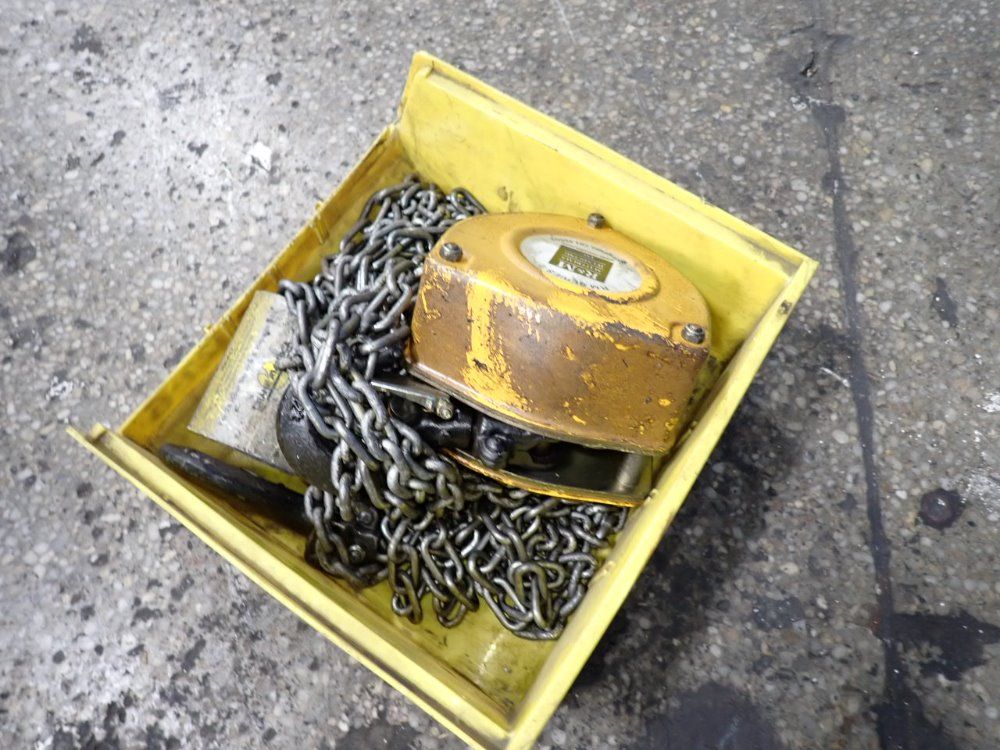 R  M Materials Handling Inc Hoist
