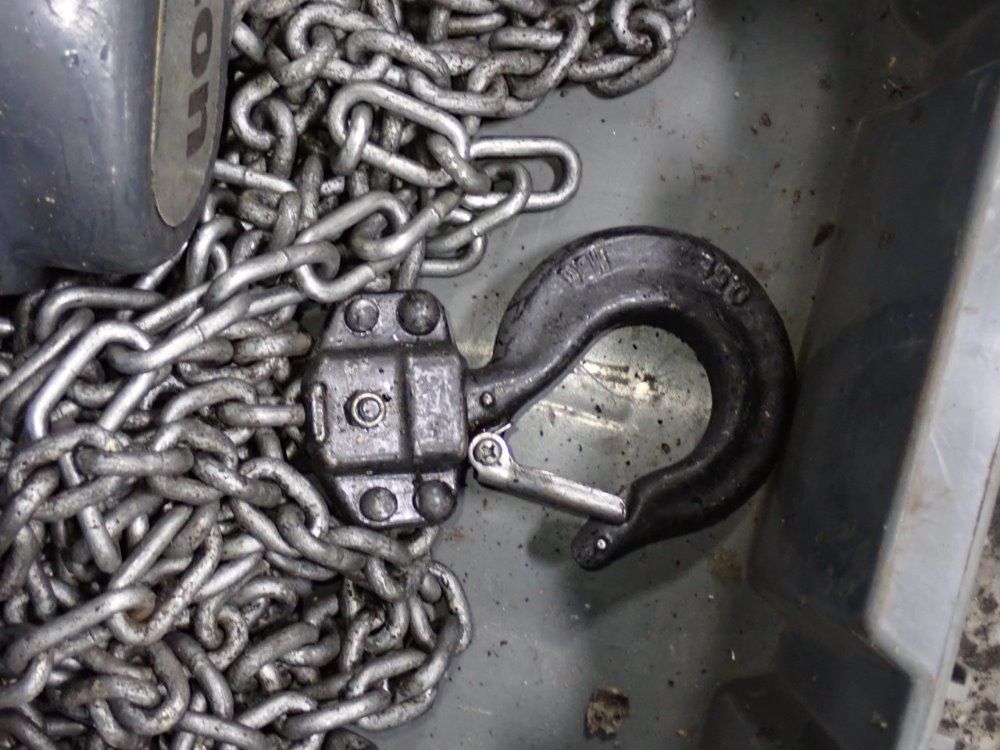 R  M Materials Handling Inc Hoist