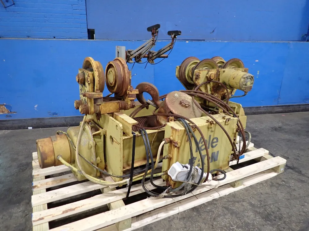 YALE 15 TON CHAIN HOIST
