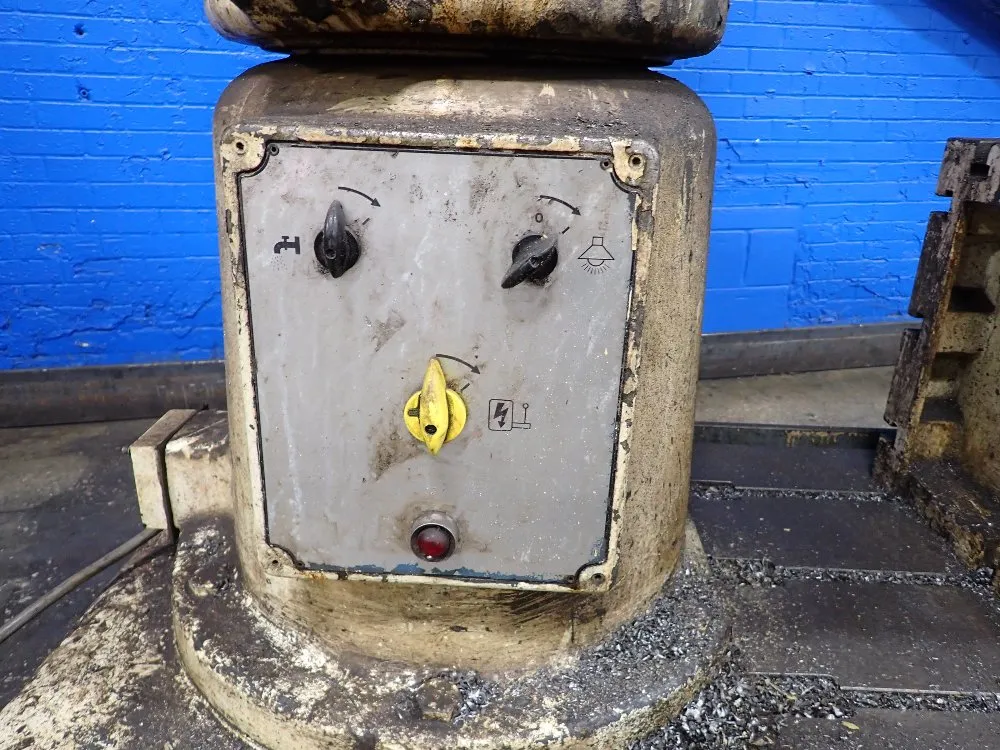 Hercules 1973 Hercules Radial Arm Drill