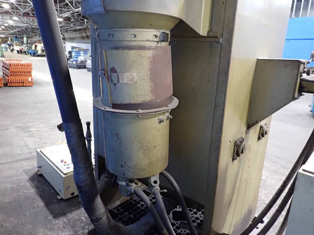 Empire Empire Blast Cabinet