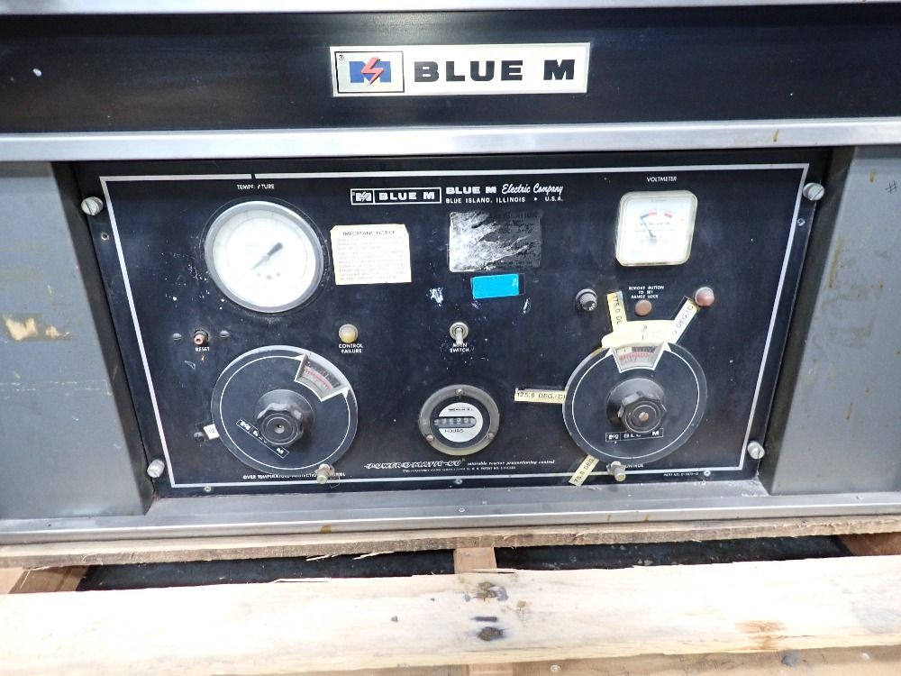 Blue M Oven