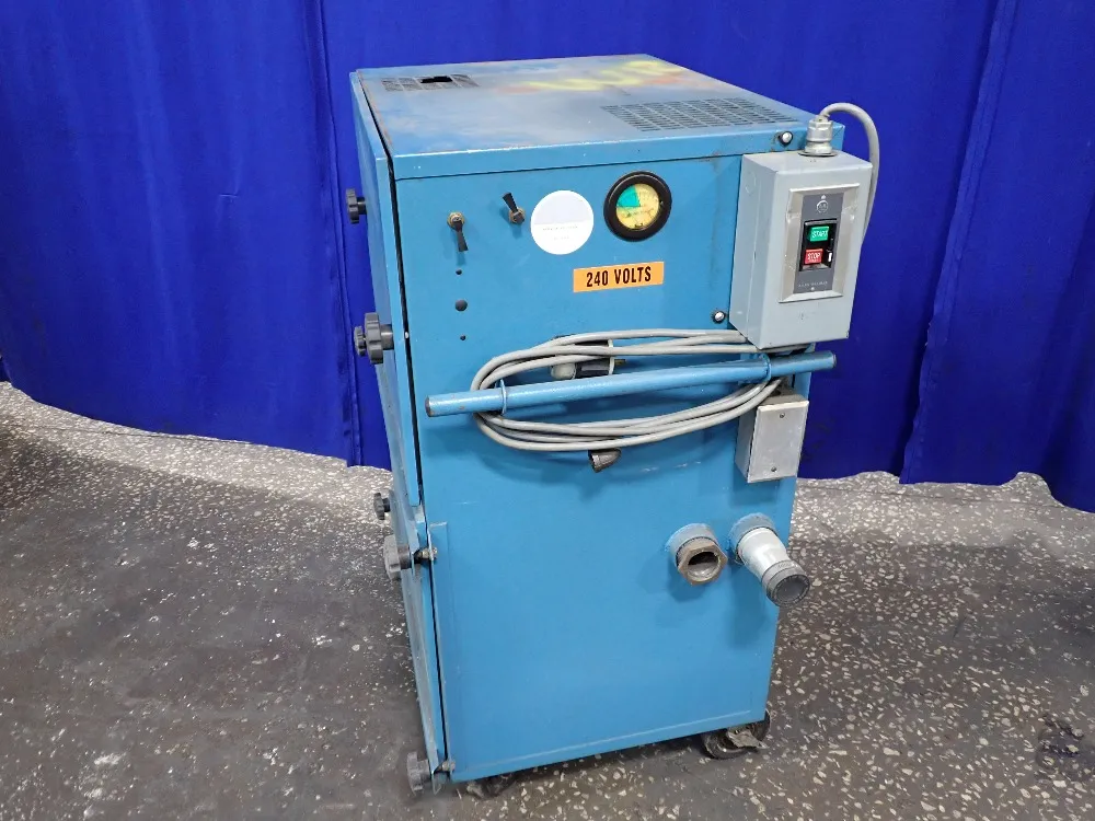 DUST COLLECTOR