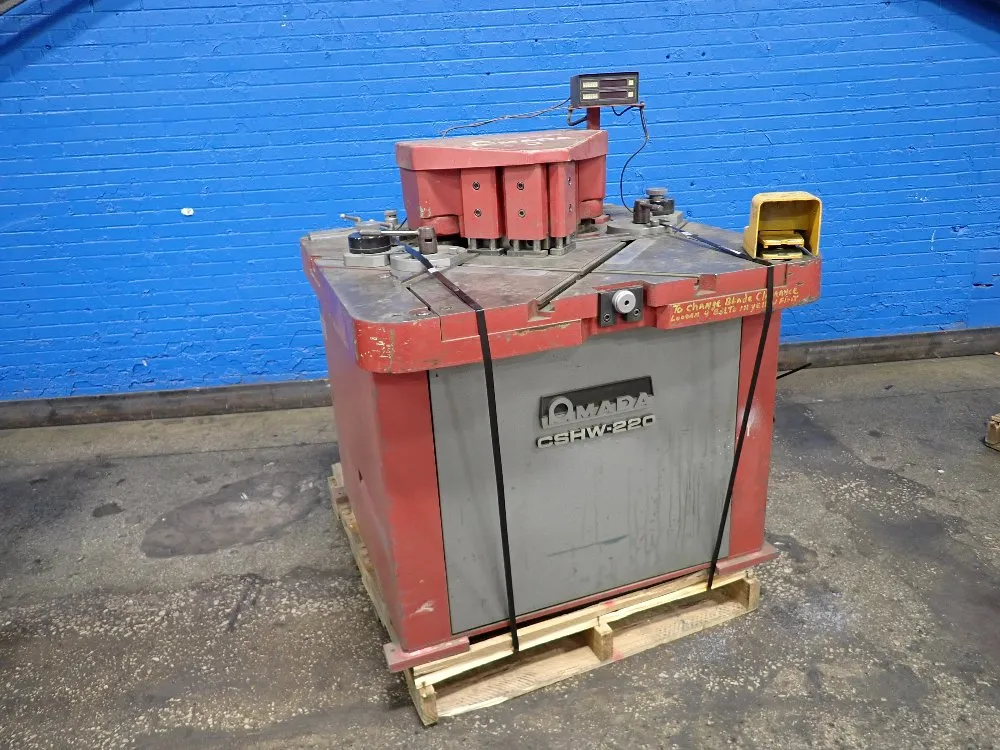 1986 AMADA CSHW-220 CORNER NOTCHER