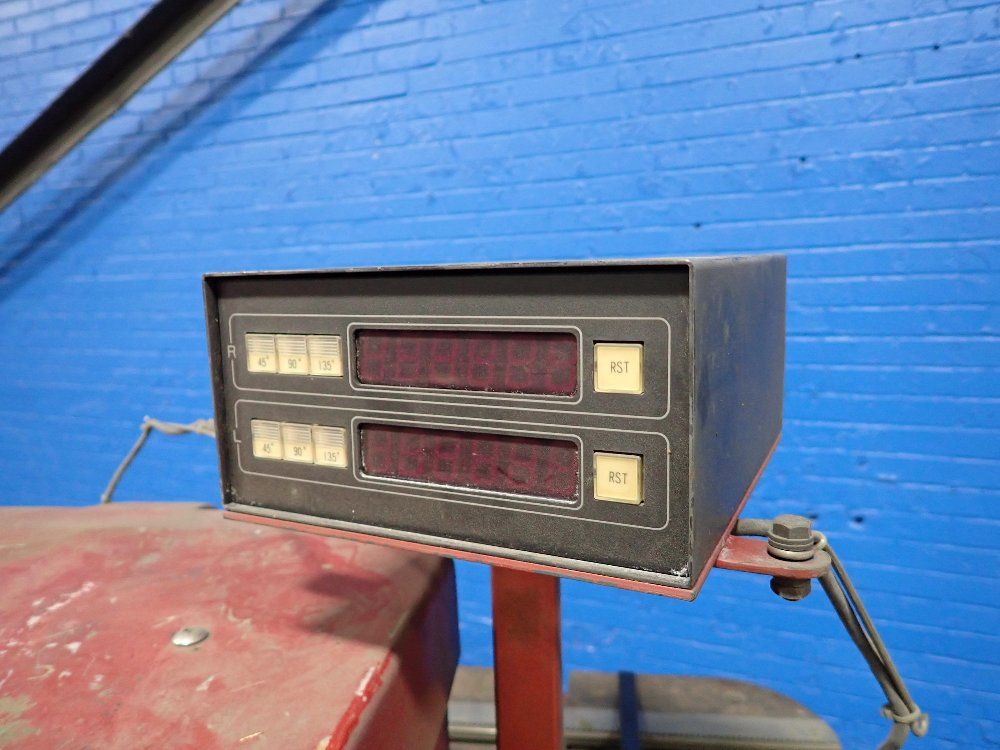 Amada 1986 Amada Cshw220 Corner Notcher