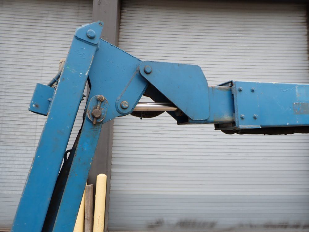 Genie 1999 Genie Z34  22n Boom Lift