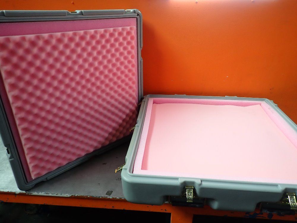 Hardigg Cases Transit Case Exterior 30 X 30 X 9 Interior Foam Removed 27 X 27  X 8 14