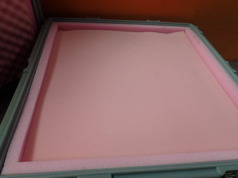 Hardigg Cases Transit Case Exterior 30 X 30 X 9 Interior Foam Removed 27 X 27  X 8 14