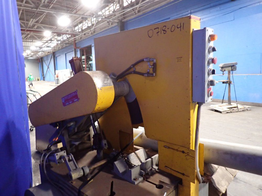 Everett Industries Saw