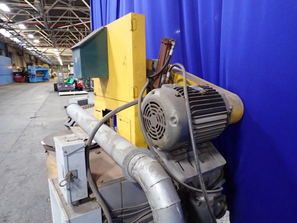 Everett Industries Saw