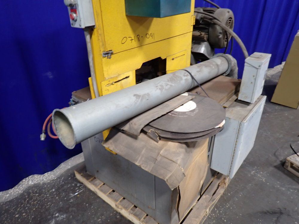 Everett Industries Saw