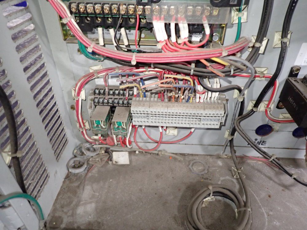 Allen Bradley Control Cabinet - 1336f-bf20c-aa-cf-ds-ha2c-jr-la1c