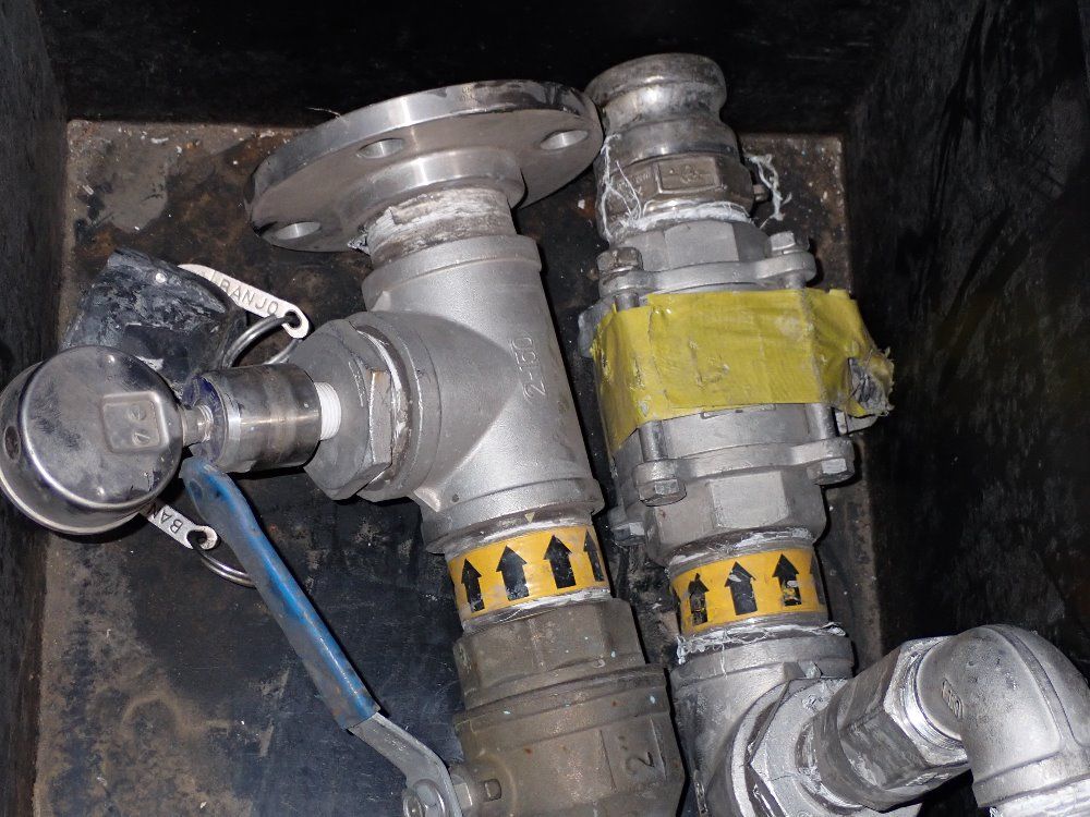  Valves