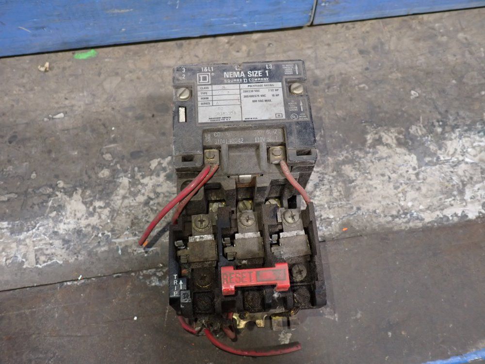 Square D Contactor - Sc03
