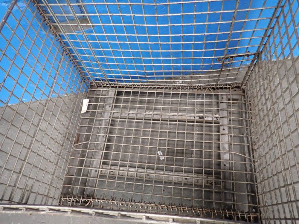  Wire Basket