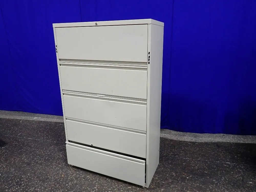 FILE CABINET